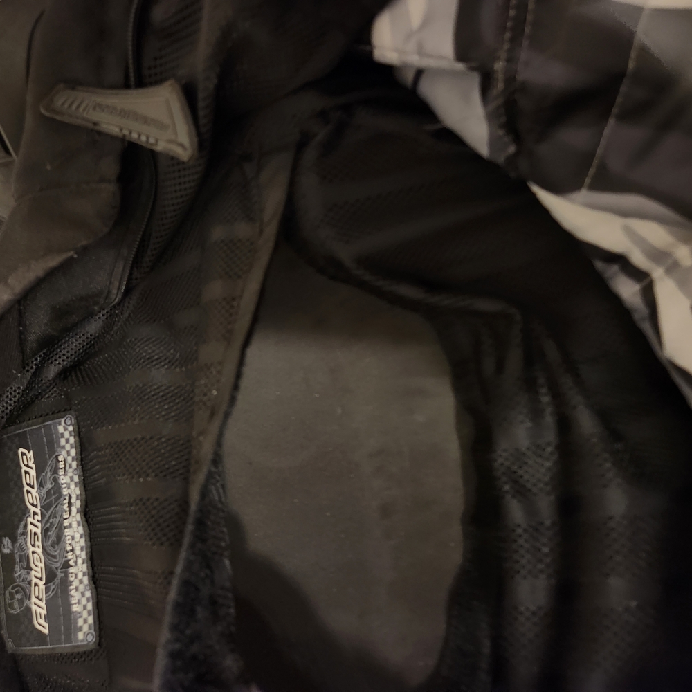 Black Performance Motorcycle Jacket - Picture 16 of 16